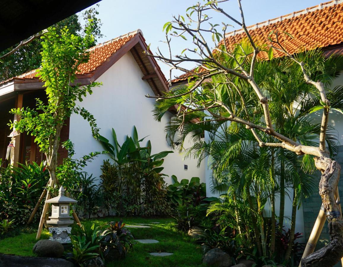 Jinar Guest House Canggu Exteriör bild
