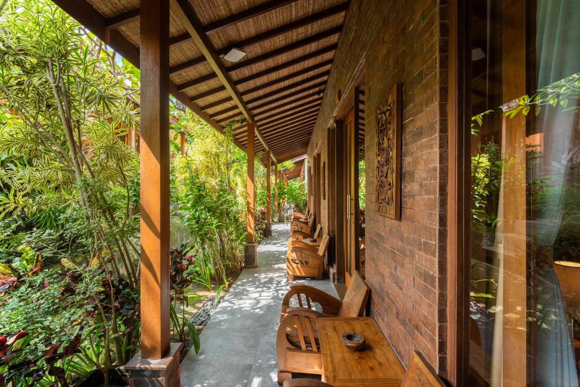 Jinar Guest House Canggu Exteriör bild